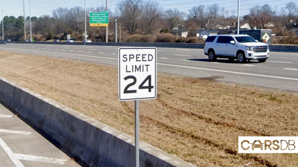 24-mph-speed-limit-sign-explained.webp