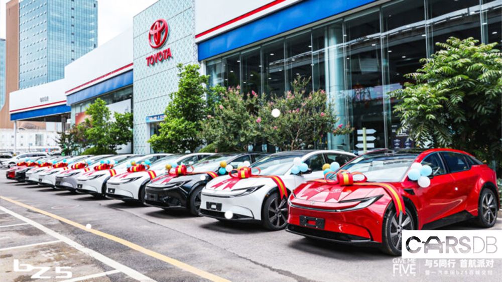 faw_toyota_bz5_deliveries-768x432.jpg