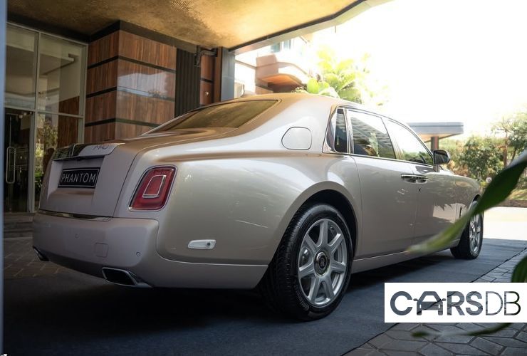 sathya_shankar_auto_driver_rolls_royce_phantom_rear_99da97c132.jpg