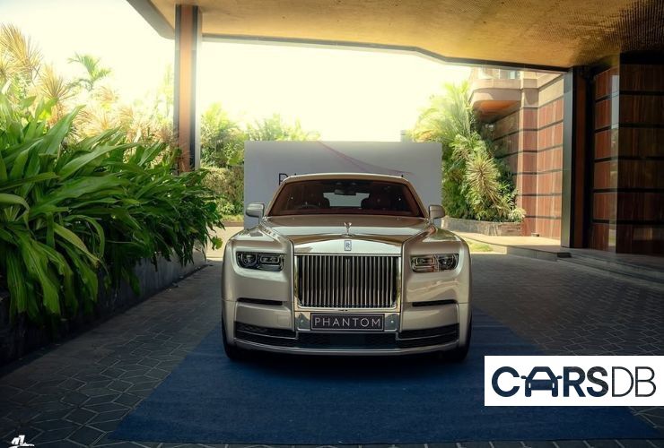 sathya_shankar_auto_driver_rolls_royce_phantom_delivery_d0c31be85f.jpg