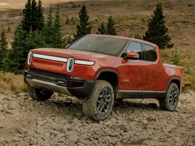 Rivian R1T ကားပိုင်ရှင်က ၁၅ လအတွင်း မိုင်ပေါင်း ၂၄၀၀၀ မောင်းနှင်ခဲ့ပြီးနောက် ကားကုမ္ပဏီက အသစ်ဈေးအတိုင်းပေးကာ ပြန်လည်ဝယ်ယူ