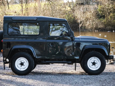Royal Land Rover from Queen’s Sandringham Estate up for auction at wildly low price & monarch clocked just 679 miles