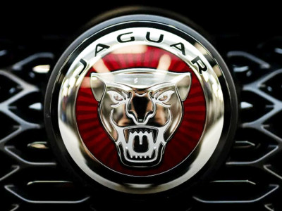 ‘Worst decision they could make,’ driver slams Jaguar as they prepare to end production of gas cars in favor of EVs