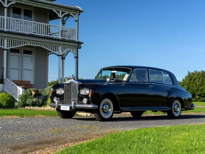 Rolls Royce Phantom used by Queen Elizabeth on New Zealand tours on sale after 30 years in storage