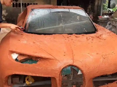 Friends create homemade Bugatti Chiron for those who don’t have millions of dollars