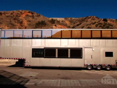 Inside Simon Cowell’s $2.1 million double-decker RV that’s like a mansion on wheels