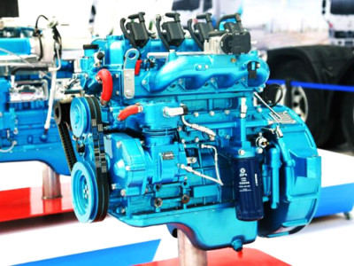Germany wants to save the combustion engine, but without hydrogen: They have created an alcohol-based fuel