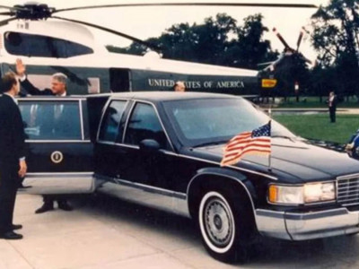 Bill Clinton’s Presidential Limo Is Up For Grabs