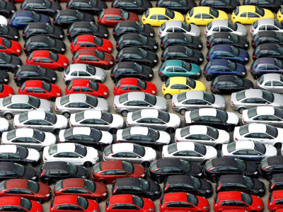 Ford CEO says tariffs would devastate U.S. auto industry and benefit international rivals