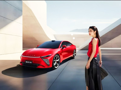 Chery’s 2025 Exeed Exlantix ES all-electric sedan with 705 km range launched at 26,300 km