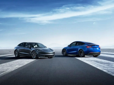 [Tesla ၏ အောင်ပွဲကြီး] Tesla ၏ ရာနှုန်းပြည့်အလိုအလျောက်မောင်းနှင်စနစ် ကားတစ်စင်းမှာ customer က လာရောက်ယူဆောင်ရန် မလိုဘဲ စက်ရုံမှသည် customer ၏ နေအိမ်သို့ လူမပါဘဲ ၎င်းဘာသာ မောင်းနှင် ရောက်ရှိသွား