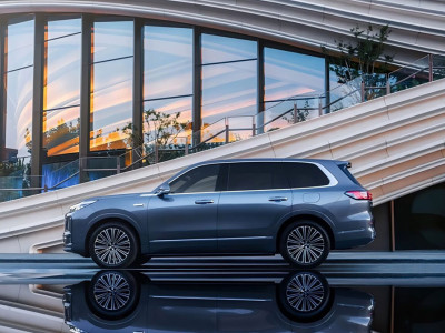 Geely က Galaxy M9 SUV ကို သြဂုတ်လ ၂၄ ရက်မှစတင်ကာ pre-sale ရောင်းချပေးရာတွင် ၂၄ နာရီအတွင်း အစင်းရေ ၄၀၀၀၀ ကျော် ရောင်းချရ