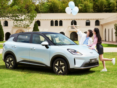 SGMW က မော်ဒယ်သစ် Wuling Bingo S EV ကို ဒေါ်လာ ၉၆၀၀ မျှဖြင့် pre-sale စတင်ရောင်းချ၊ ကီလို ၄၃၀ နှင့် ၃၂၅ ဟု range ၂ မျိုး ရွေးစရာရှိ