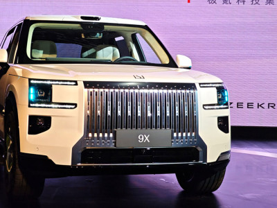Zeekr 9X full-size SUV from Geely launched in China for 63,910 USD